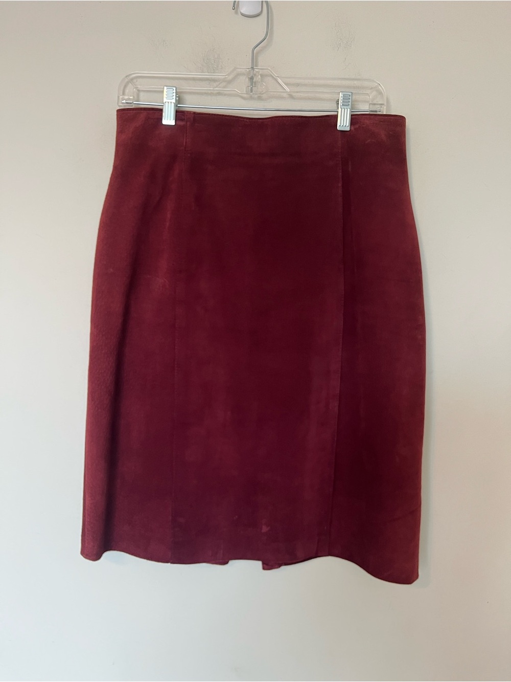 Danier Burgundy Midi Skirt - Picture 2 of 11